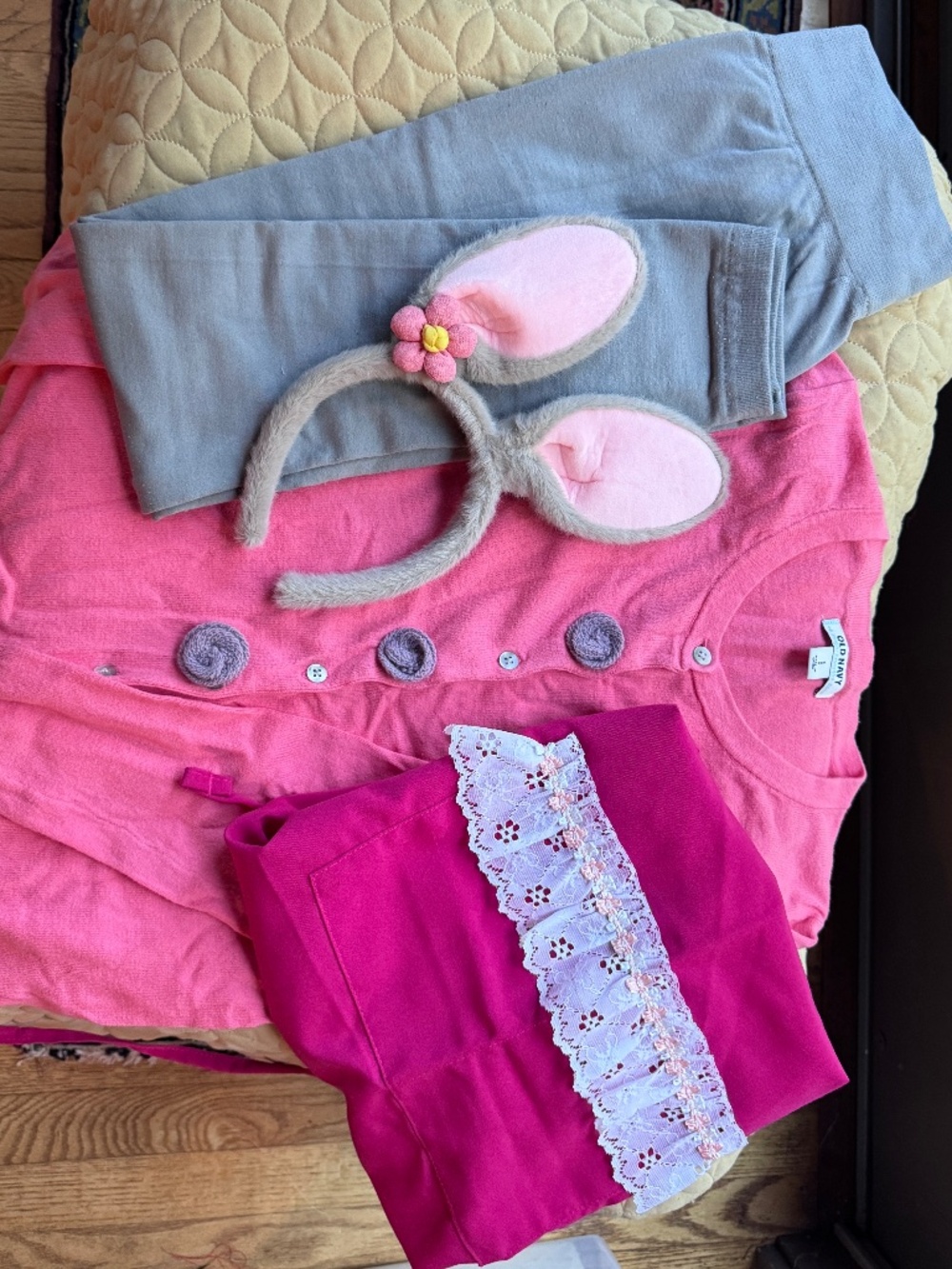 The Bunny Lily Bobtail (Peter Rabbit) Costume (Adult size XS/S, ~108 pounds)